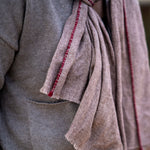 COLLEN & CLARE Cashmere Scarf with Contrast Edge in Mocha/Burgundy
