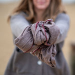 COLLEN & CLARE Cashmere Scarf with Contrast Edge in Mocha/Burgundy