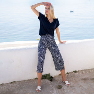 Wave Print Crop Trousers in Navy