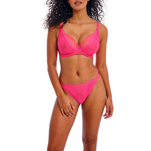 Tailored High Apex Plunge Bra in Love Potion