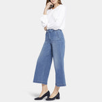 Mona Wide Leg Trousers in Stunning