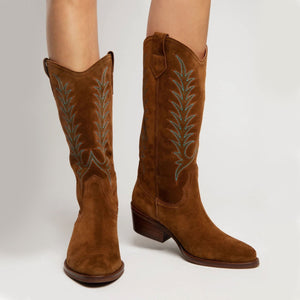 Goldie Embroidered Cowboy Boots in Peat