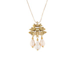 Metropolis Necklace in Pearl/Gold