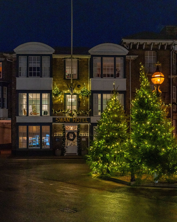 Tis The Season To Dress Up!