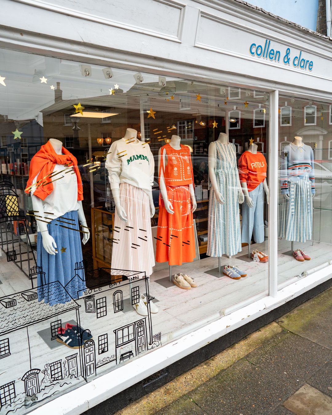 Meet The Tiny Big Sister: Playful, Colourful, Summer-Ready