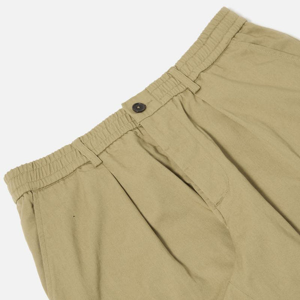 UNIVERSAL WORKS Pleated Track Pant in Sand