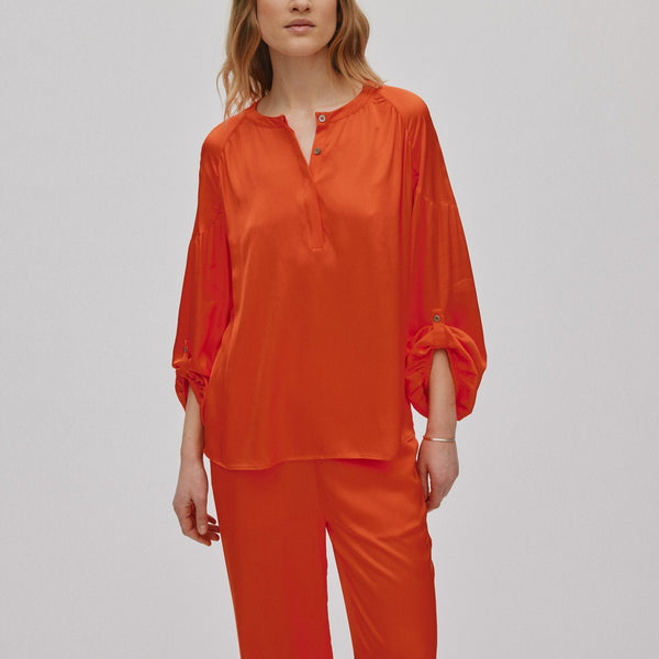 RABENS SALONER Lissy Contrast Lace Shirt in Deep Mandarin