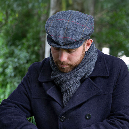 DENTS Fonthill Abraham Moon Tweed Flat Cap in Charcoal