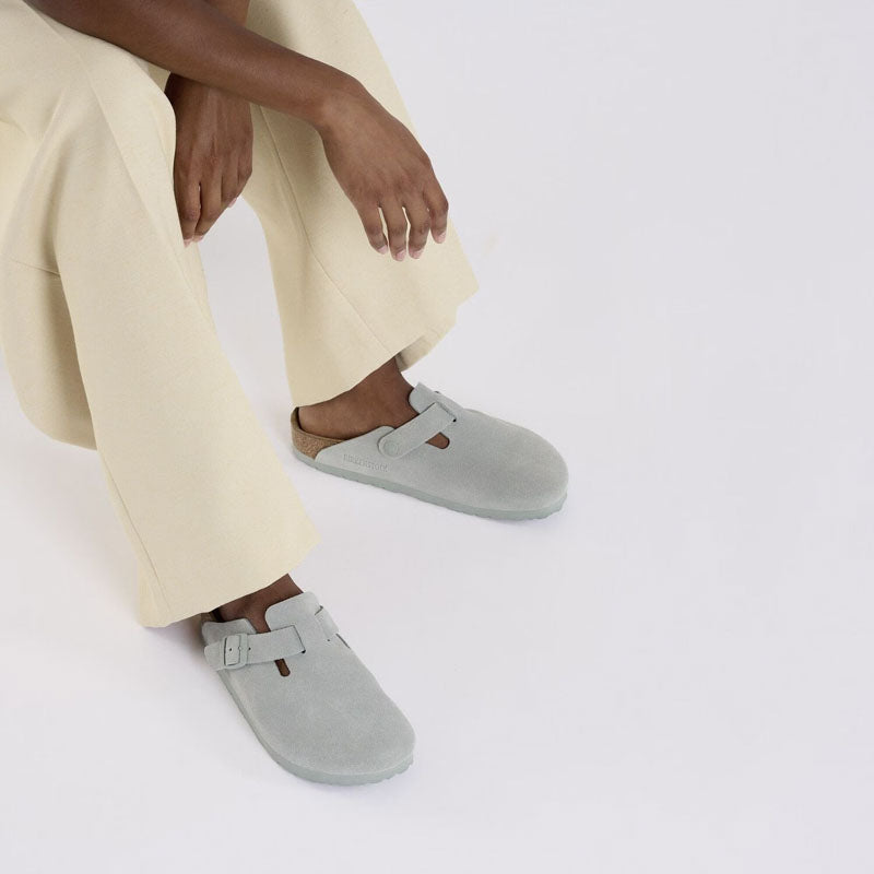 BIRKENSTOCK Boston LEVE Sandals in Pure Sage