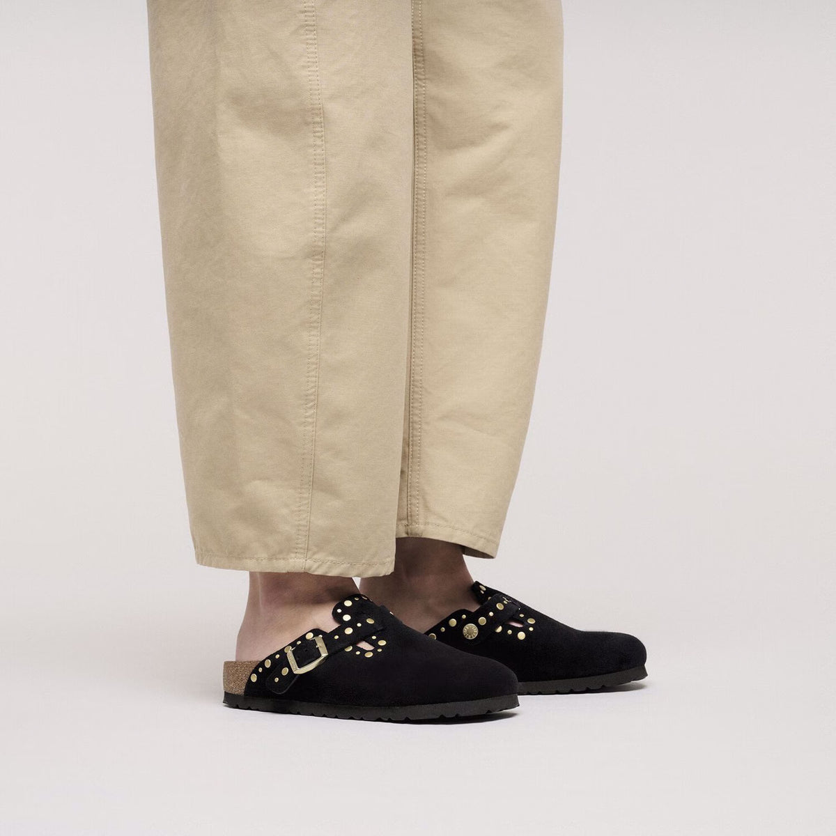 Boston Rivets BIRKENSTOCK Boston Suede Rivet in Black | Collen & Clare