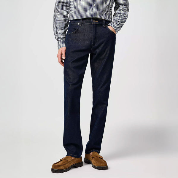 WRANGLER Greensboro Low Stretch Straight Jeans in Moonlight Rinse