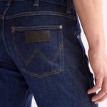 WRANGLER Greensboro Regular Straight Leg Jeans in Rustic Navy