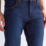 WRANGLER Greensboro Regular Straight Leg Jeans in Rustic Navy
