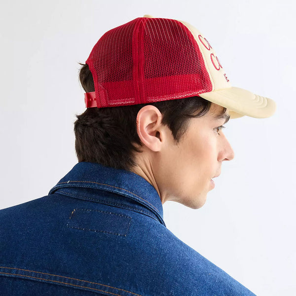 WRANGLER Soft Trucker Cap in Beige