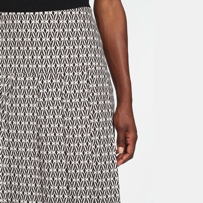 CEFINN Pleated Maxi Skirt in Ecru/Black