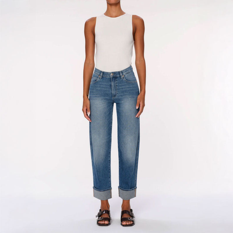 DL1961 Thea Boyfriend Relaxed Tapered Jeans in Wythe Cuffed