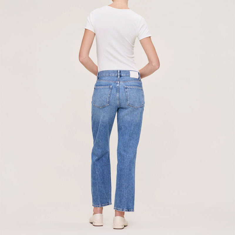 DL1961 Romie Slim Straight Mid Rise Highluxe Jeans in Meadow Lake