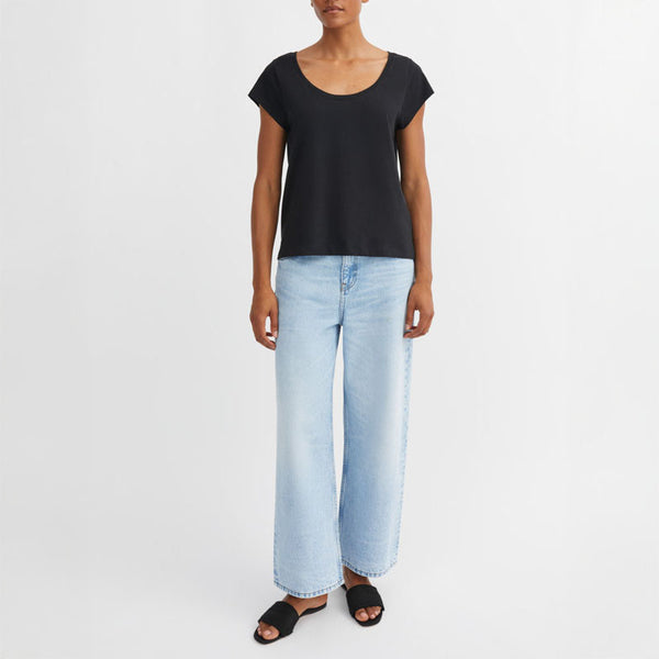 SKALL Andy Wide Neck Tee in Black