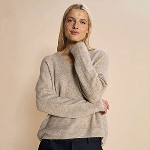 Woman » Clothing » Knitwear