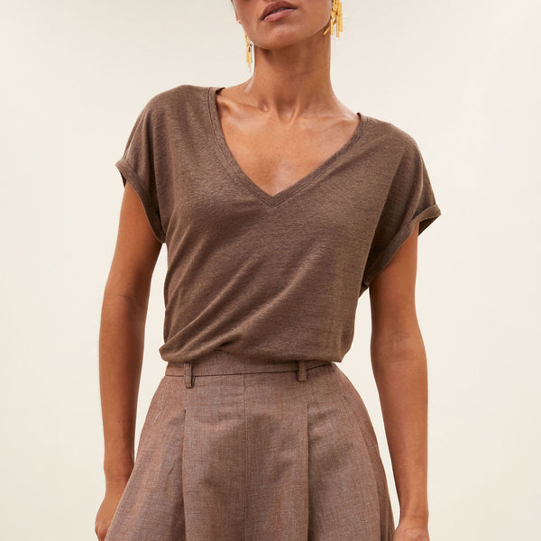 BY-BAR Momi Linen Top in Iced Coffee