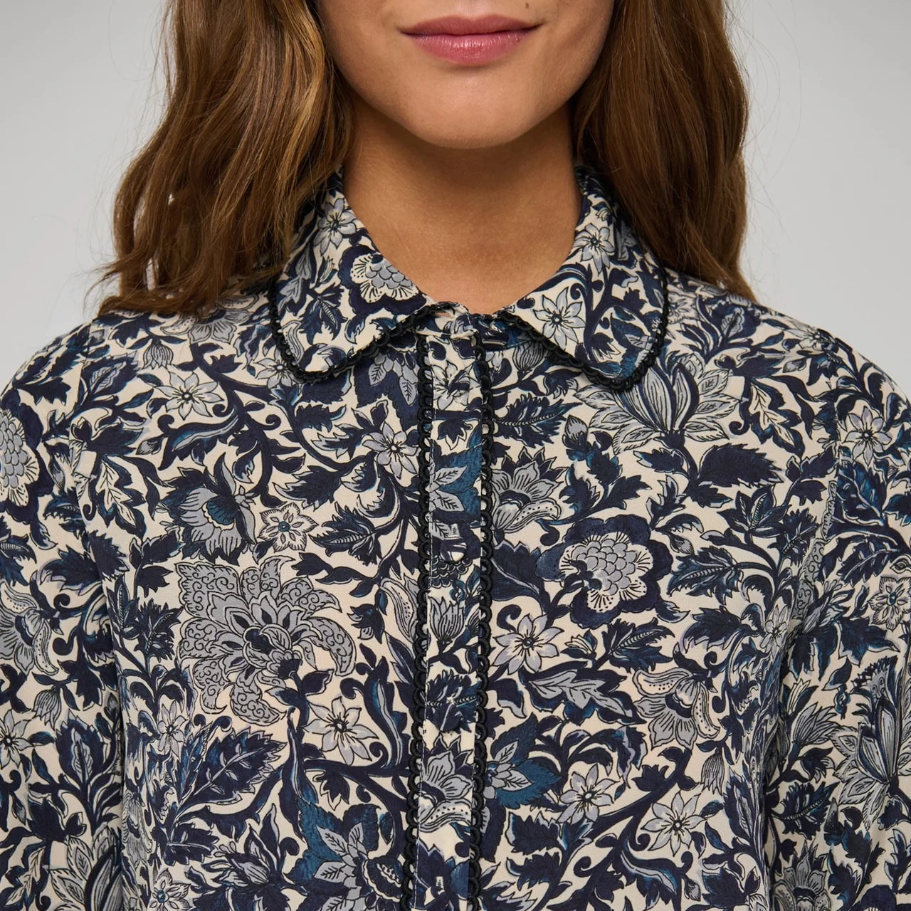 DEA KUDIBAL LenaDEA Silk Blouse with Special Trim in Dentelle Midnight