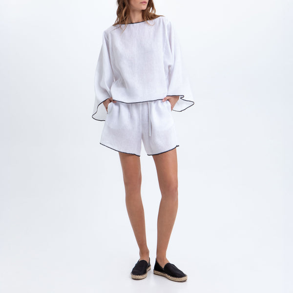GREEK ARCHAIC KORI Elastic Waist Interlock Stitch Shorts in White/Black