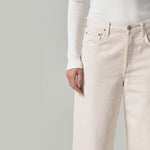 CITIZENS OF HUMANITY Ayla Raw Hem Crop in Almondette