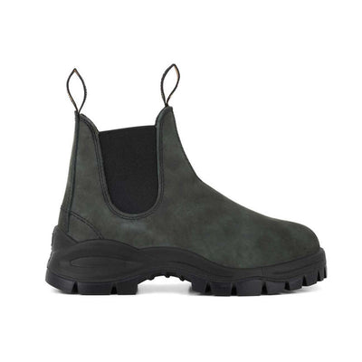 BLUNDSTONE 2238 Leather Boots in Rustic Black