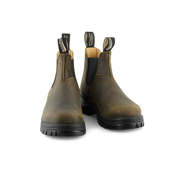 BLUNDSTONE 2322 Suede Boots in Olive