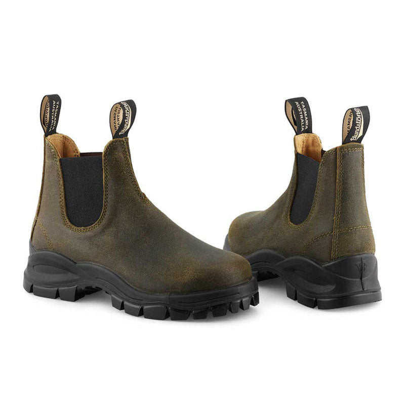 BLUNDSTONE 2322 Suede Boots in Olive