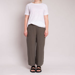 Pulling Moves Pant in Sage