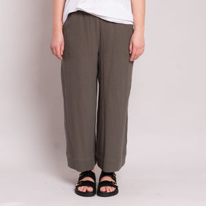 Pulling Moves Pant in Sage