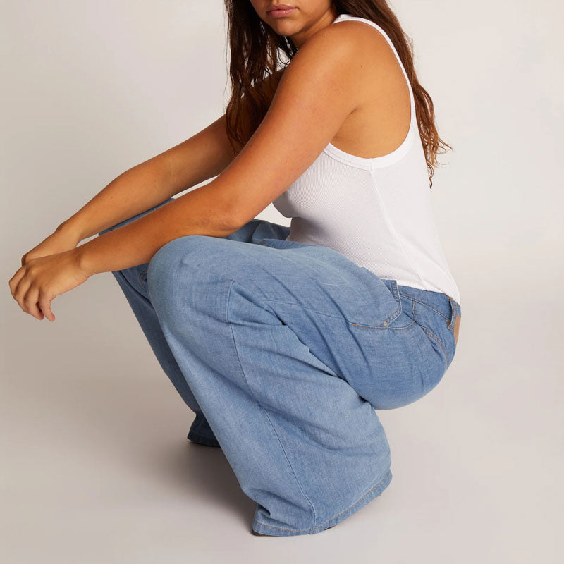 MUNTHE Talu Denim Trousers in Blue