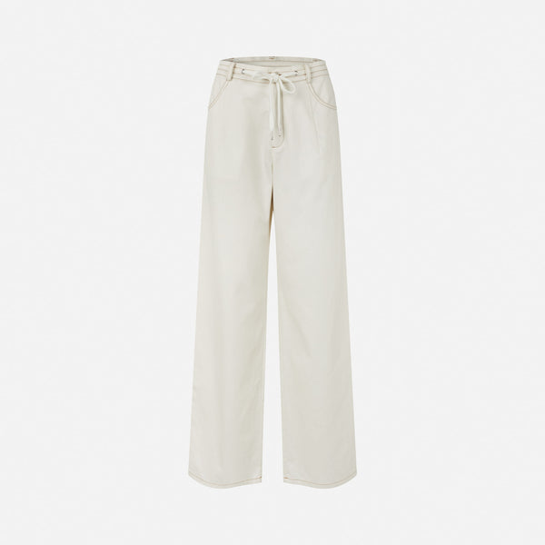 BAUM UND PFERDGARTEN Nanny Denim Pant in Cloud Dancer