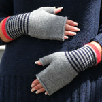QUINTON & CHADWICK Angora Fingerless Mittens in Grey/Red