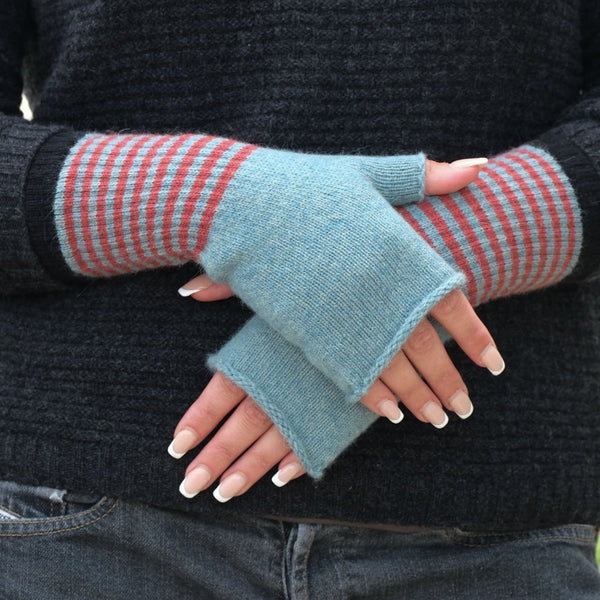 QUINTON & CHADWICK Angora Fingerless Mittens in Mint/Rust