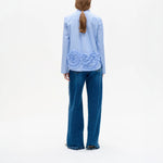 BAUM UND PFERDGARTEN Mariel Stripe Rosette Shirt in Light Blue Stripe