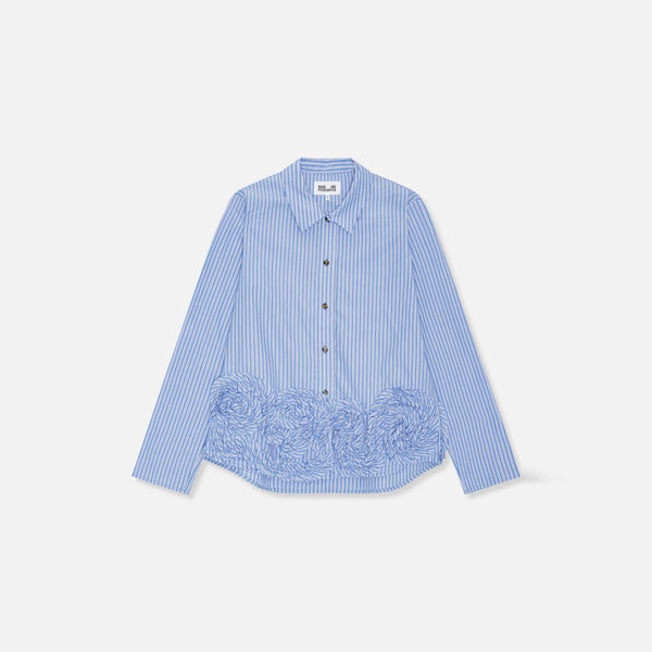 BAUM UND PFERDGARTEN Mariel Stripe Rosette Shirt in Light Blue Stripe