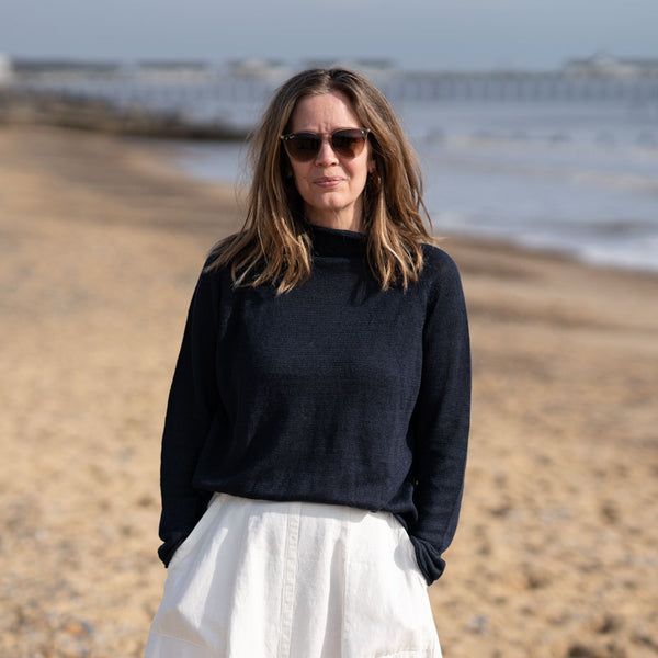 COLLEN & CLARE Dion Linen Easy Knit in Navy