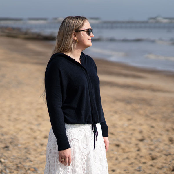 COLLEN & CLARE Fleur 100% Cashmere Hoodie in Navy Marl