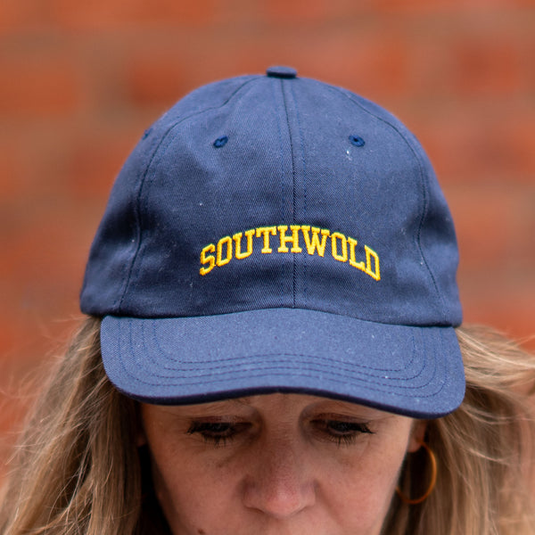 BOATHOUSE Southwold Cap in Navy