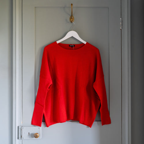 CASH CA Oversized Soft Crew Neck in Firebrick