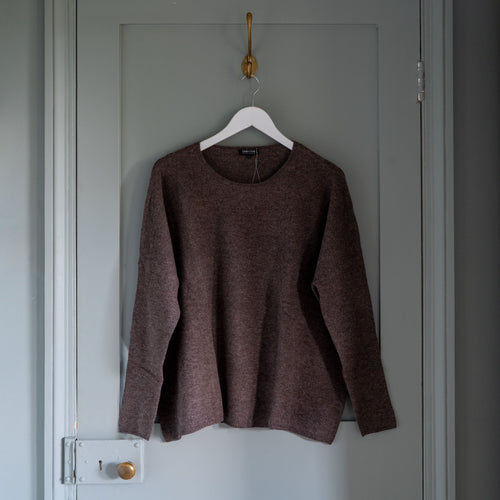 CASH CA Oversized Soft Crew Neck in Carob