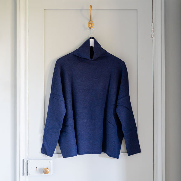 CASH CA Oversized Soft Sweater in Navy