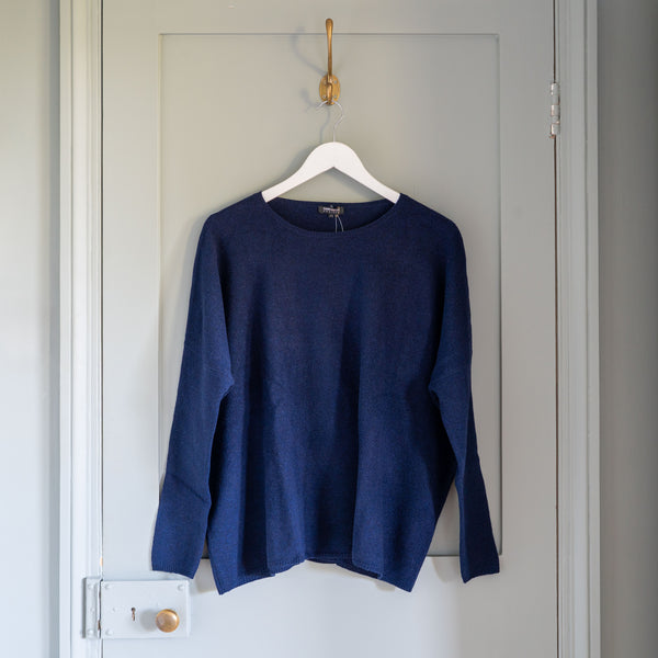 CASH CA Oversized Soft Crew Neck in Navy