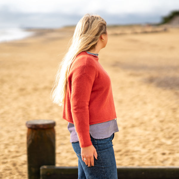 COLLEN & CLARE Pea Cashmere Knit in Flame