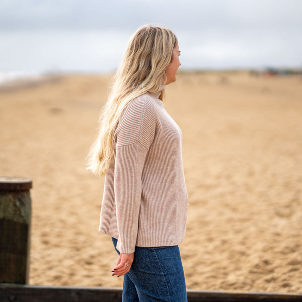 COLLEN & CLARE Rosy Cashmere and Lambswool Knit in Oatmeal