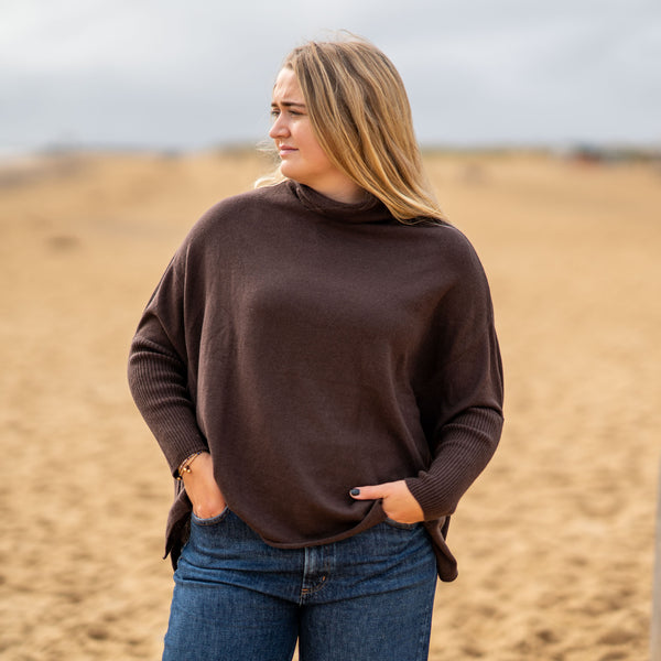 COLLEN & CLARE Cashmere and Lambswool Funnel Neck in Bitter Chocolate