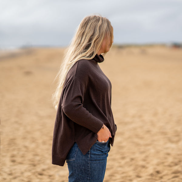 COLLEN & CLARE Cashmere and Lambswool Funnel Neck in Bitter Chocolate