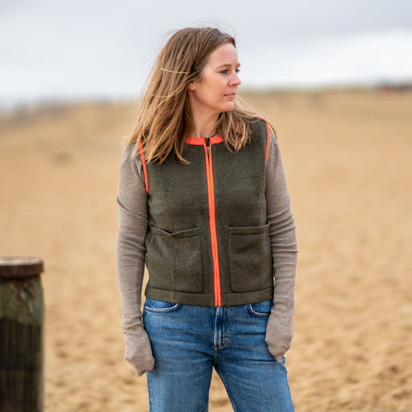 COLLEN & CLARE Contrast Gilet in Fir Green and Orange